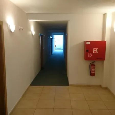 Lägenhet Patris 40 *